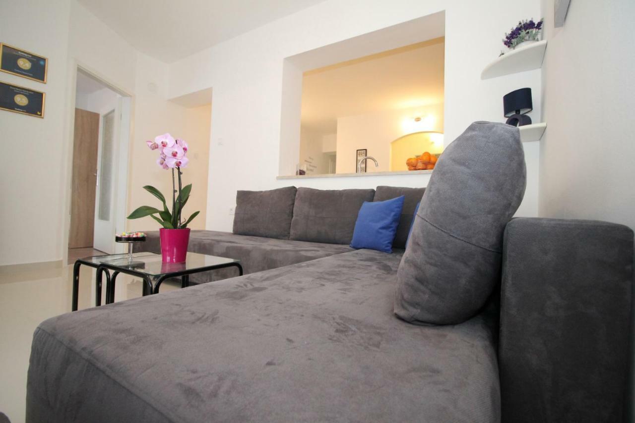 Apartment Doleco *
